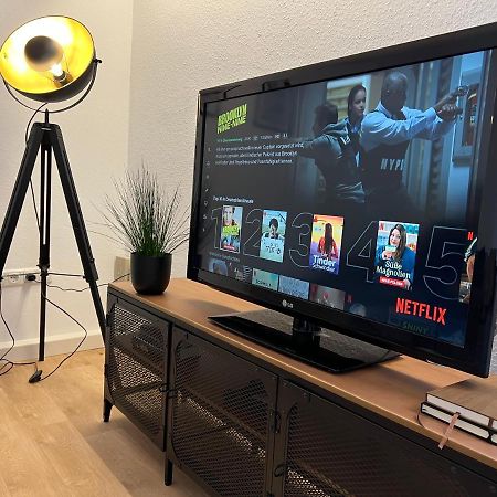 Modernes Haus Fuer 7 Gaeste 90M2 Tv Netflix Wlan Momlingen エクステリア 写真