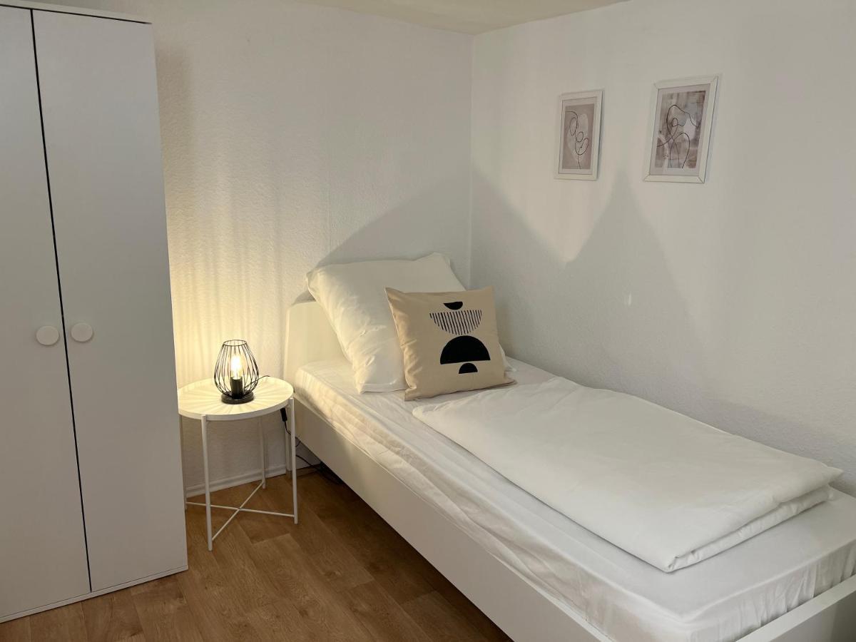 Modernes Haus Fuer 7 Gaeste 90M2 Tv Netflix Wlan Momlingen エクステリア 写真
