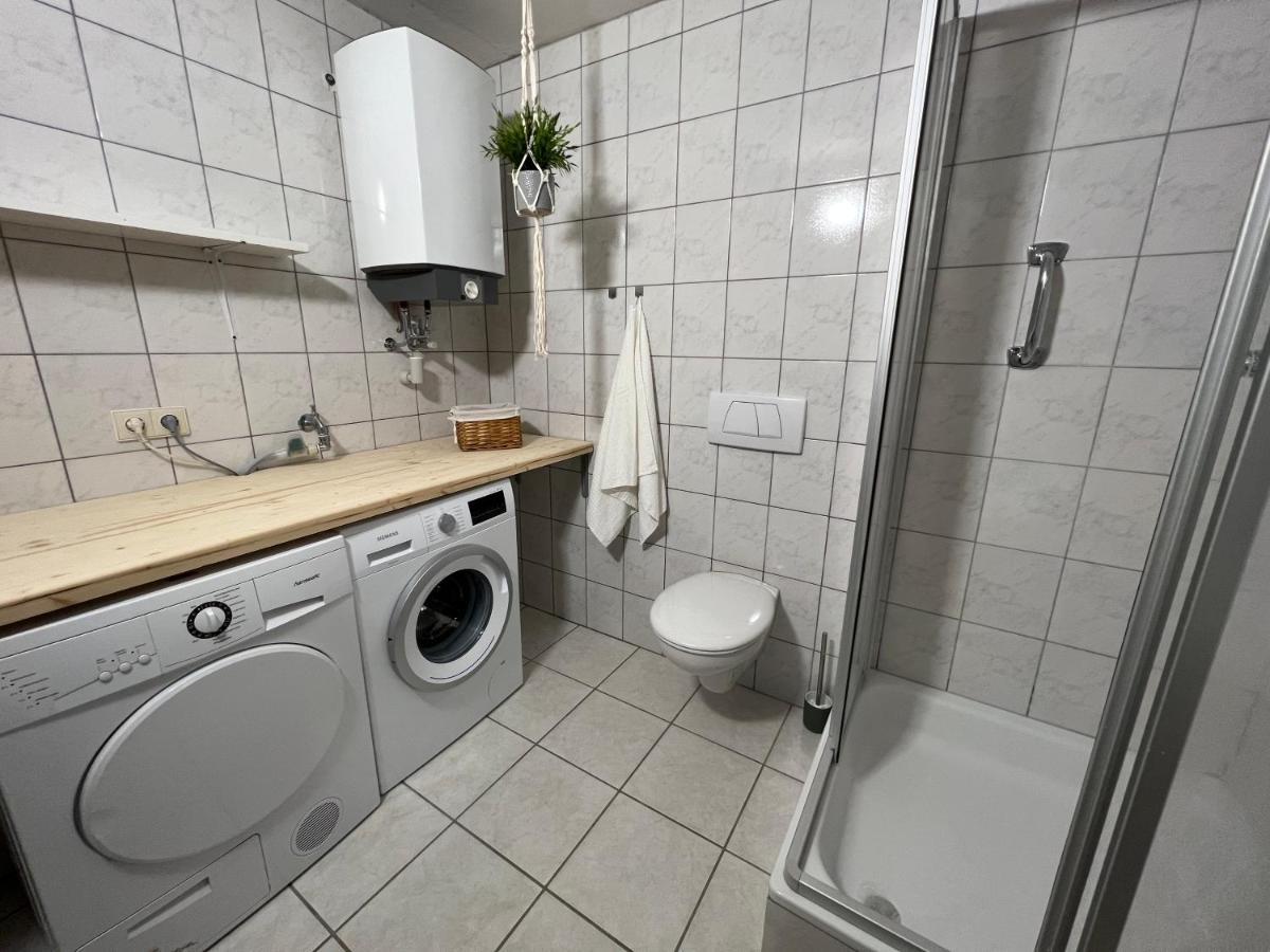 Modernes Haus Fuer 7 Gaeste 90M2 Tv Netflix Wlan Momlingen エクステリア 写真